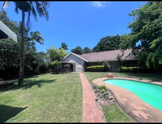 4 BEDROOM HOUSE FOR SALE IN MEER EN SEE